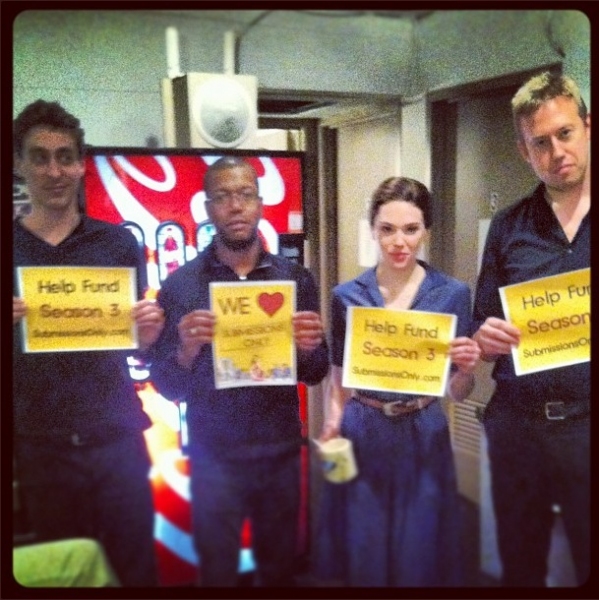 Photo Flash: Saturday Intermission Pics, Dec 1 - ANNIE's Lilla Crawford is 'Lincoln', Broadway Casts Show Solidarity and More!  Image