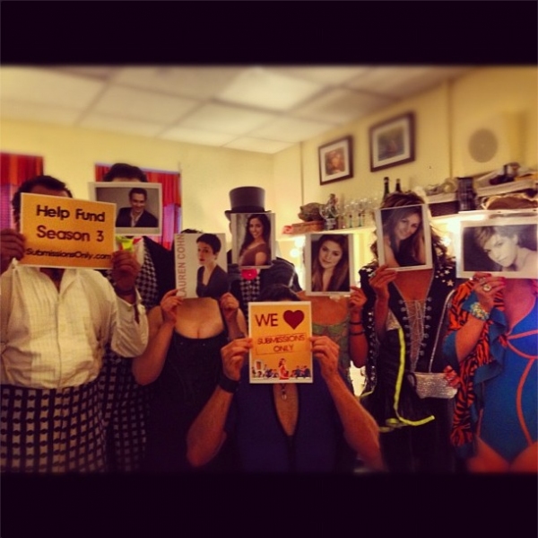 Photo Flash: Saturday Intermission Pics, Dec 1 - ANNIE's Lilla Crawford is 'Lincoln', Broadway Casts Show Solidarity and More!  Image