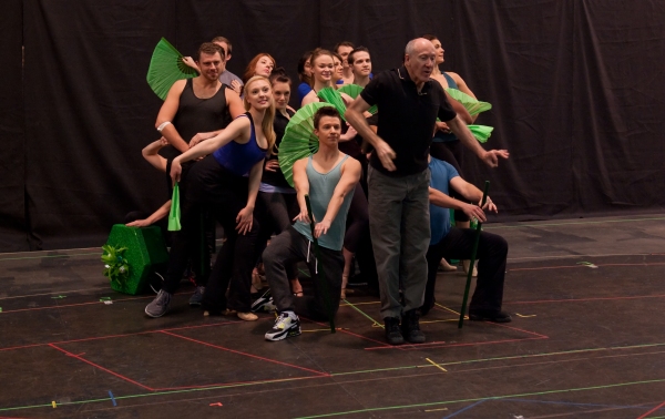 Photo Coverage: Sneak Peek at Toronto's All-Canadian WIZARD OF OZ Image