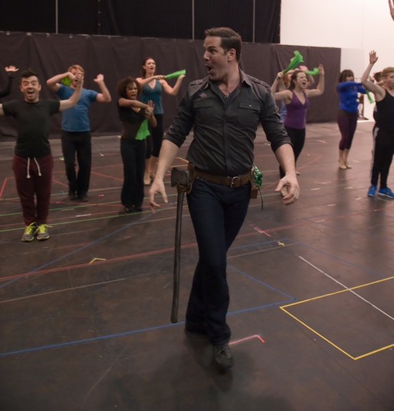 Photo Coverage: Sneak Peek at Toronto's All-Canadian WIZARD OF OZ Image