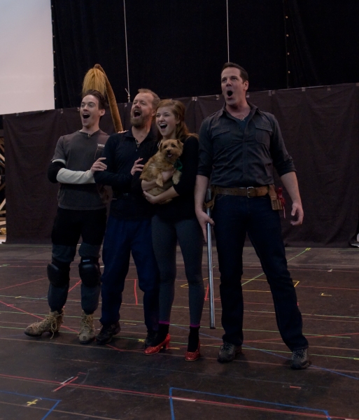 Photo Coverage: Sneak Peek at Toronto's All-Canadian WIZARD OF OZ Image