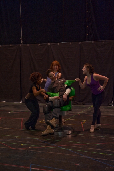 Photo Coverage: Sneak Peek at Toronto's All-Canadian WIZARD OF OZ Image