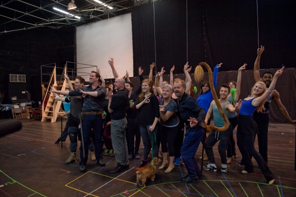 Photo Coverage: Sneak Peek at Toronto's All-Canadian WIZARD OF OZ Image