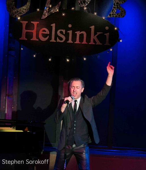 Photo Coverage: Alan Cumming Plays Helsinki Hudson 
