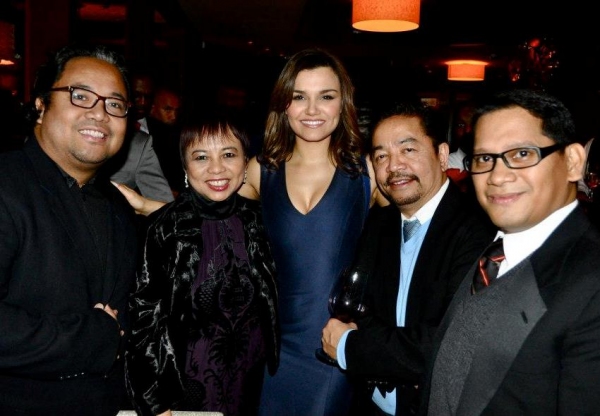 Photo Coverage: LES MISERABLES Film Cast Throw Dinner Party in NYC  Image