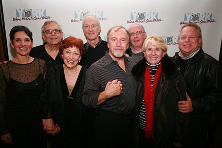 Photo Flash: Loni Ackerman, Margery Cohen, and More Return to STARTING HERE, STARTING NOW Image