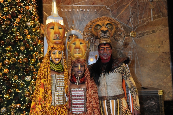 Photo Flash: THE LION KING's Alton Fitzgerald White & More at Empire State Building for Show's 15th Anniversary Image