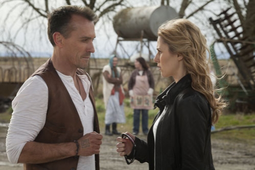 Photo Flash: First Look - Pilot Episode of The CW's Midseason Show CULT Image
