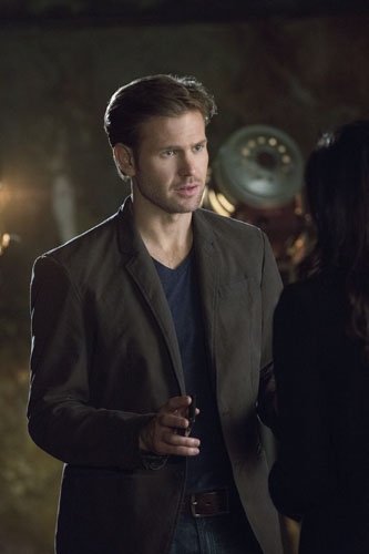 Photo Flash: First Look - Pilot Episode of The CW's Midseason Show CULT Image