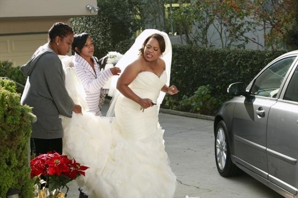 Photo Flash: First Look - GREY'S ANATOMY's 'Run Baby Run,' Airing 12/13 Image