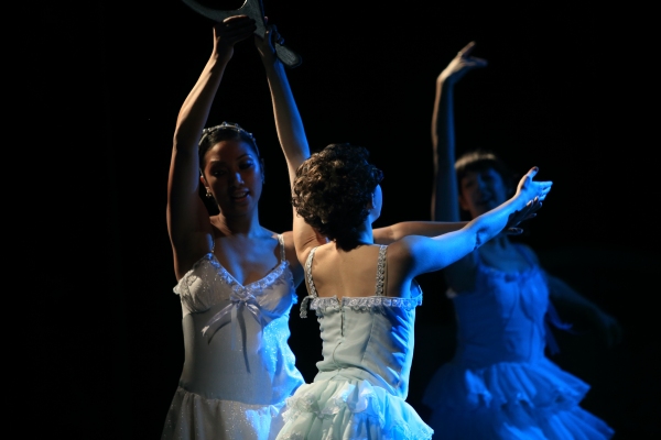 Jan Javier, Micki Weiner and Macy Sullivan from the cast of Chase Brock's "The Nutcra Photo