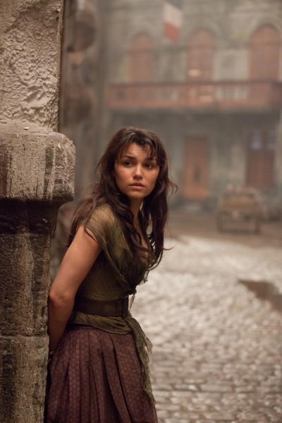 Photo Flash: Complete First Look at LES MISÉRABLES on the Silver Screen - New Production Photos & More! Image