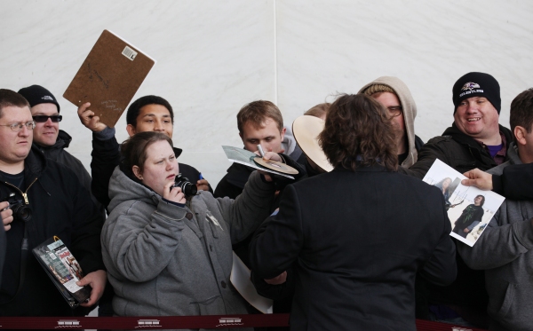 Photo Coverage Exclusive: At the Stage Door of the 35th Kennedy Center Honors Image