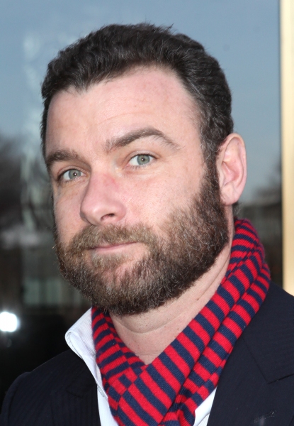 Photo Coverage Exclusive: At the Stage Door of the 35th Kennedy Center Honors Image