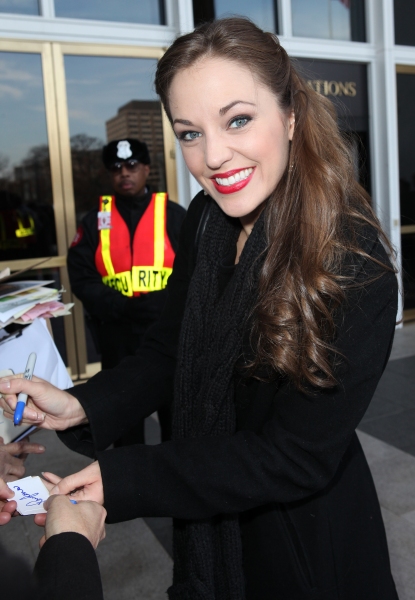 Photo Coverage Exclusive: At the Stage Door of the 35th Kennedy Center Honors Image