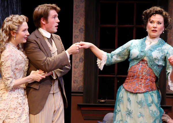 Photo Flash: First Look at Shakespeare Theatre of New Jersey's TRELAWNY OF THE WELLS 