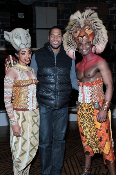 Photo Coverage: Michael Strahan Visits THE LION KING! Image