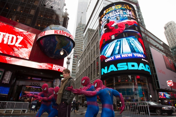 Photo Flash: Reeve Carney and SPIDER-MAN Cast Ring NASDAQ Bell! Image