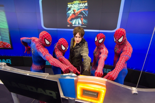 Photo Flash: Reeve Carney and SPIDER-MAN Cast Ring NASDAQ Bell! Image