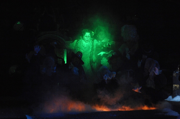 Photo Flash: Tom Atkins and More in Pittsburgh CLO's A MUSICAL CHRISTMAS CAROL, Opening Tonight Image