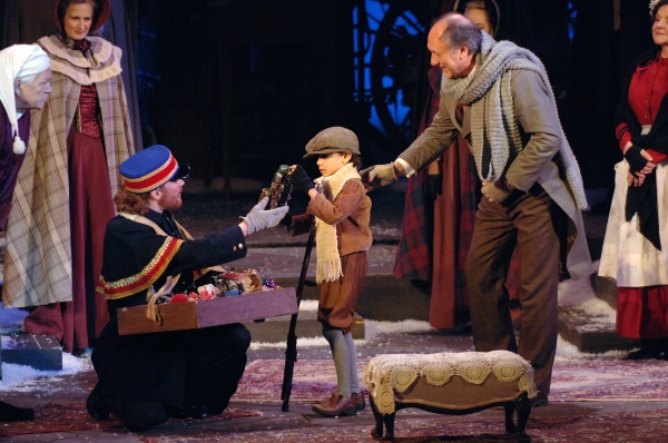 Photo Flash: Tom Atkins and More in Pittsburgh CLO's A MUSICAL CHRISTMAS CAROL, Opening Tonight Image