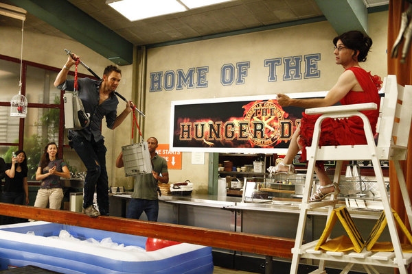 Photo Flash: First Look at COMMUNITY's Return! Fourth Season to Premiere Feb. 7 Image