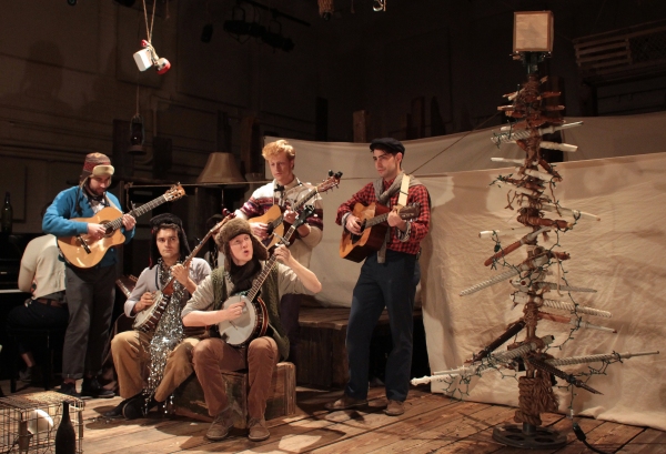 Photo Coverage: PigPen Theatre Co. Lights Un-Rockefeller Center Christmas Tree Image