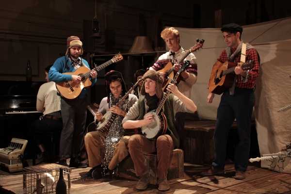 Photo Coverage: PigPen Theatre Co. Lights Un-Rockefeller Center Christmas Tree Image
