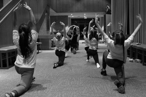 Photo Flash: The Ballet Girls and Boys of BILLY ELLIOT THE MUSICAL Image