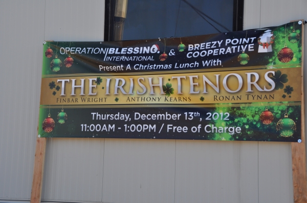 Photo Coverage: The Irish Tenors Visit Hurricane Sandy Victims in Breezy Point Image
