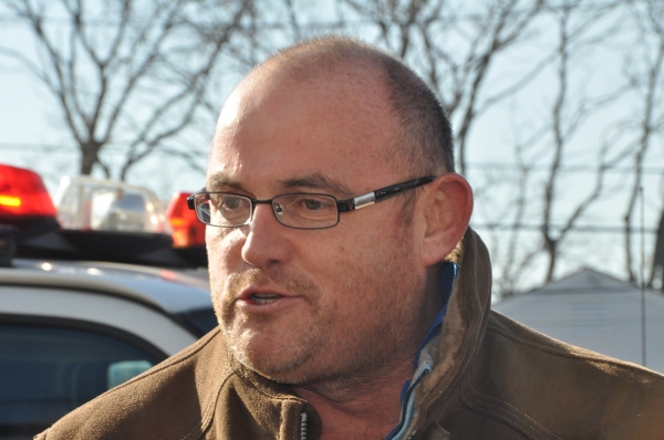 Photo Coverage: The Irish Tenors Visit Hurricane Sandy Victims in Breezy Point Image
