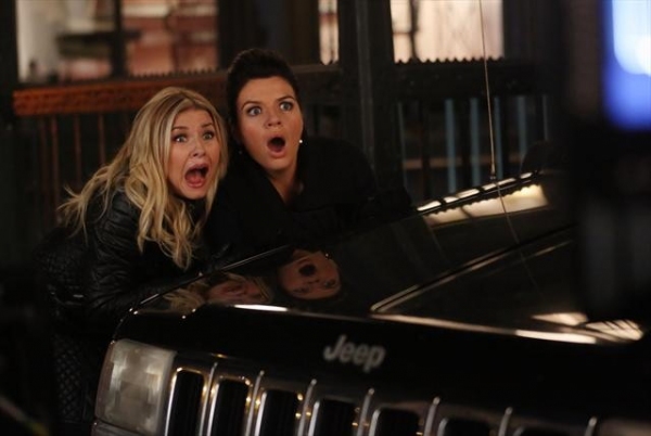 Photo Flash: HAPPY ENDINGS' 'Ordinary Extraordinary Love,' Airing 1/8 Image