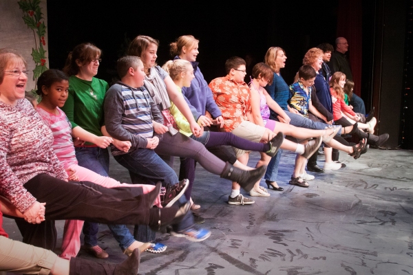 Photo Flash: Sneak Peek at Rehearsals for A MUSICAL CHRISTMAS CARD Image