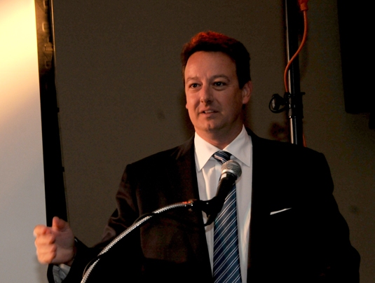 Photo Flash: Russ Tamblyn, KT Sullivan and More at Great Neck Arts Center's 2012 Benefit Gala at Oheka Castle Image