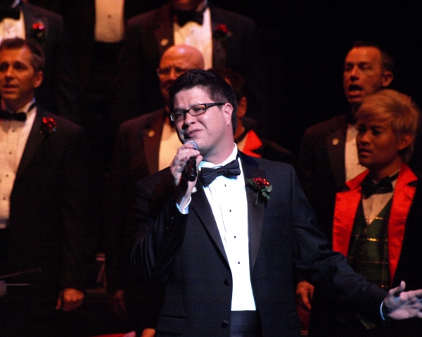 Photo Coverage: Liza Minnelli with MenAlive in A WINTER SPECTACULAR Opening Night at Segerstrom Hall Image
