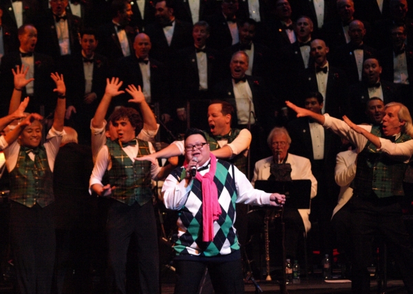 Photo Coverage: Liza Minnelli with MenAlive in A WINTER SPECTACULAR Opening Night at Segerstrom Hall 