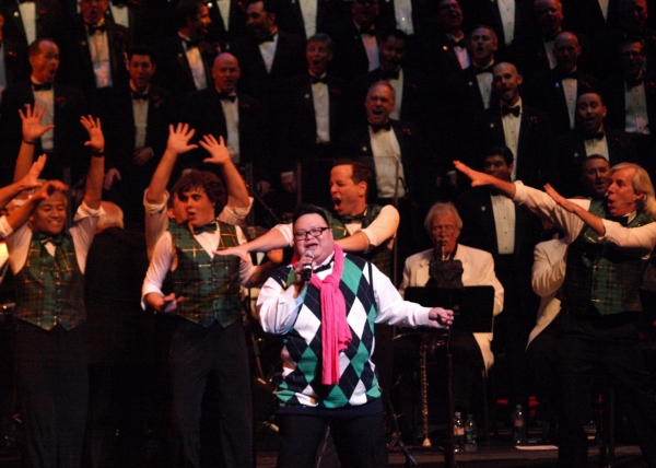 Photo Coverage: Liza Minnelli with MenAlive in A WINTER SPECTACULAR Opening Night at Segerstrom Hall Image