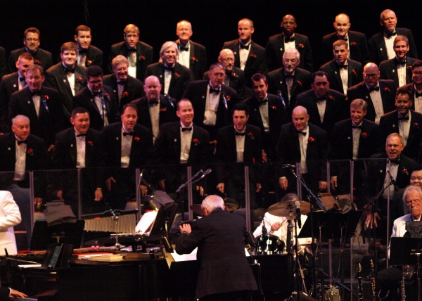 Photo Coverage: Liza Minnelli with MenAlive in A WINTER SPECTACULAR Opening Night at Segerstrom Hall 