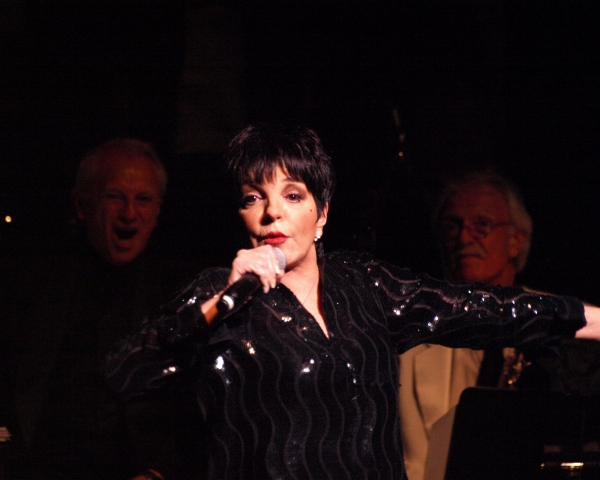 Photo Coverage: Liza Minnelli with MenAlive in A WINTER SPECTACULAR Opening Night at Segerstrom Hall Image