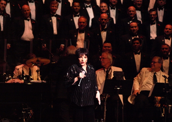 Photo Coverage: Liza Minnelli with MenAlive in A WINTER SPECTACULAR Opening Night at Segerstrom Hall 