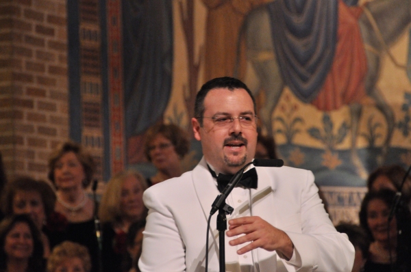 Photo Coverage: Tenor Karl Scully Performs in Bay Shore, NY Image