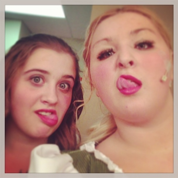 Photo Flash: Saturday Intermission Pics, Dec 15, Part 2 - More Heartfelt Newtown Tributes and Christmas Cheer! Image