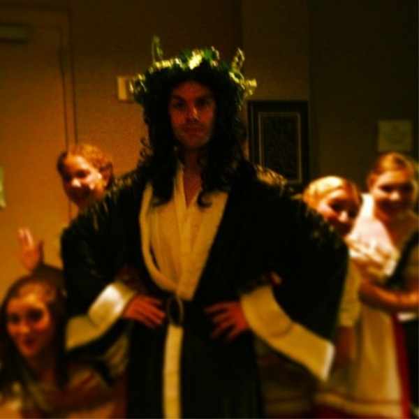 Photo Flash: Saturday Intermission Pics, Dec 15, Part 2 - More Heartfelt Newtown Tributes and Christmas Cheer! Image