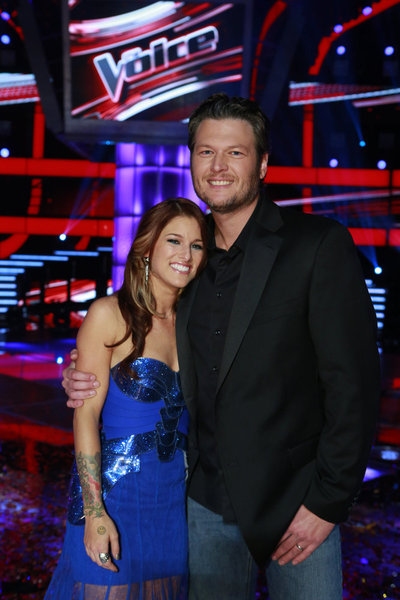 Photo Flash: Cassadee Pope Wins NBC's THE VOICE! Image
