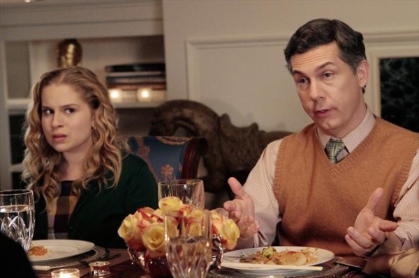 Photo Flash: First Look - SUBURGATORY's 'Black Thai' Episode, Airs 1/9 Image