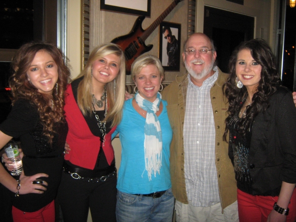 Photo Flash: Hard Rock Cafe Nashville Welcomes Jetset Getset and Other Rising Artists! Image