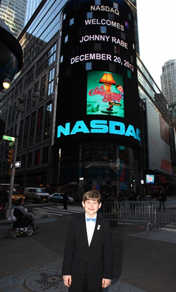 Exclusive Photo Coverage: A CHRISTMAS STORY Cast Visits NASDAQ Times Square Image