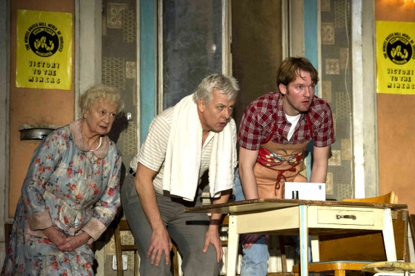 Photo Flash: First Look at BILLY ELLIOT THE MUSICAL - Full Christmas Schedule Announced! Image