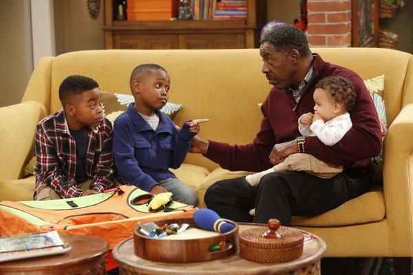 Photo Flash: GUYS WITH KIDS' 'Marny's Dad' Episode, Airs 1/9 Image