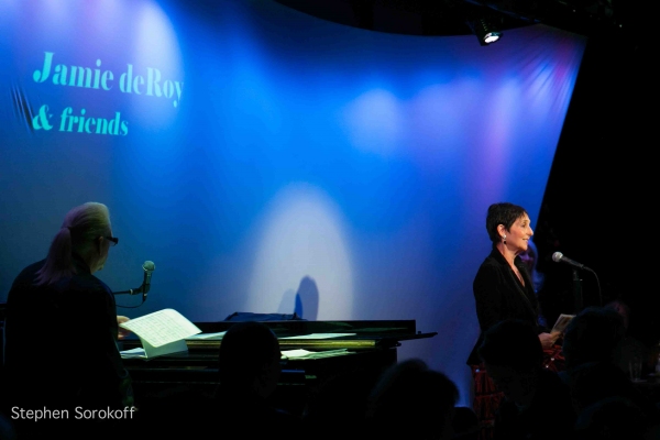 Photo Coverage: Jamie deRoy & Friends at the Metropolitan Room Image